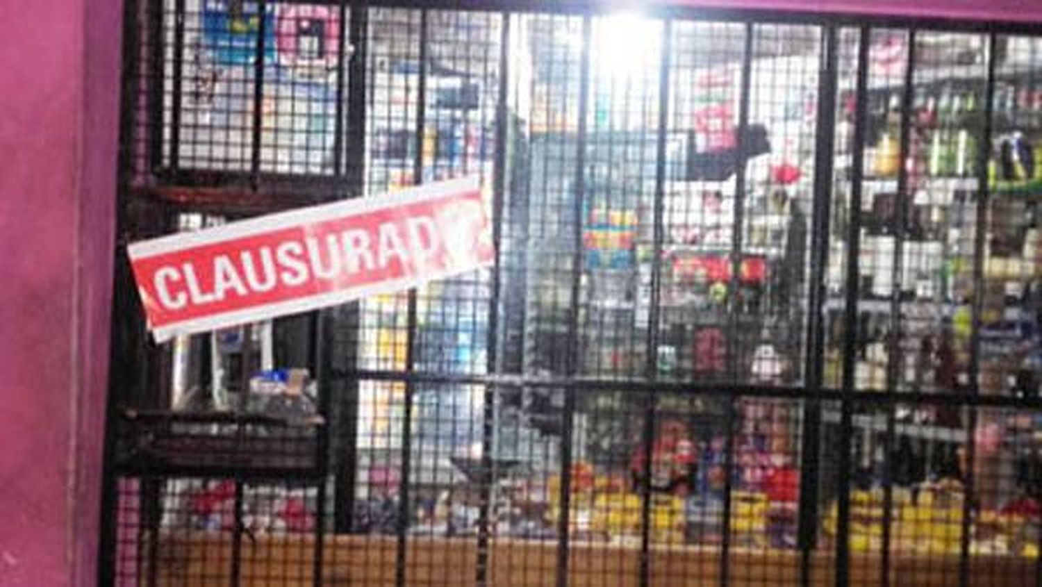 Se prevén sanciones para kioscos abiertos después de las 00hs.