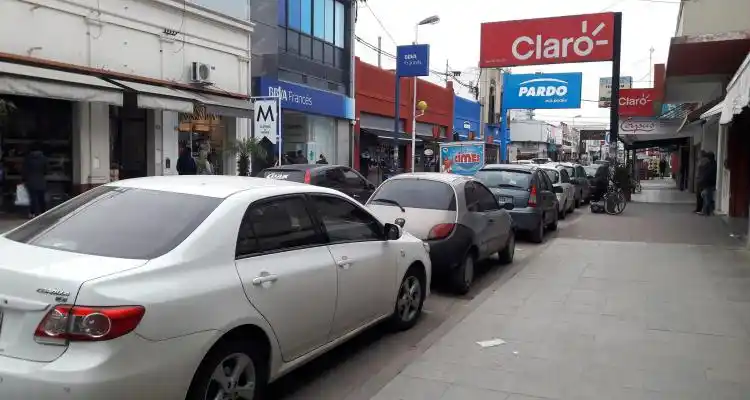 Trabajadores del Estacionamiento Medido en Asamblea por una amenaza de muerte de parte de un conductor