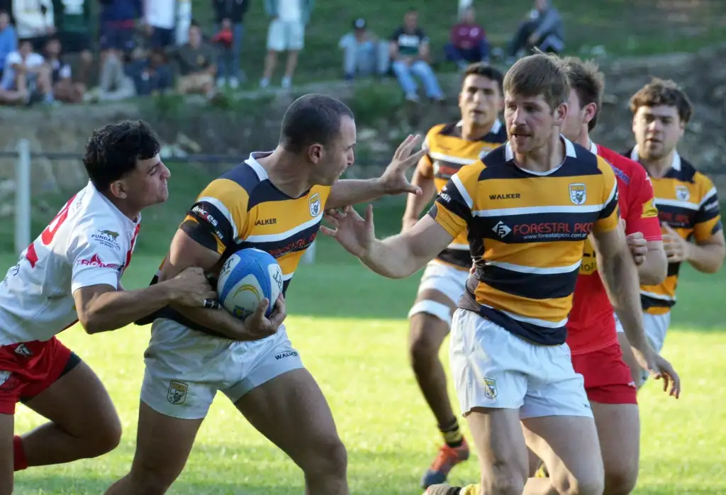 Mariano Moreno superó a Uncas por 31-15.