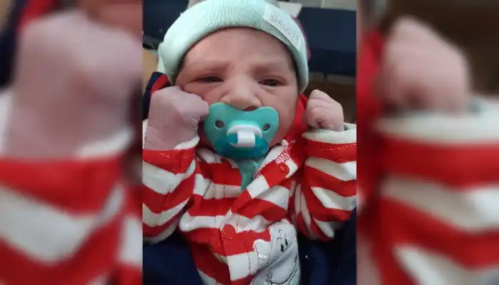 Nacimiento: ¡bienvenido, Demir!