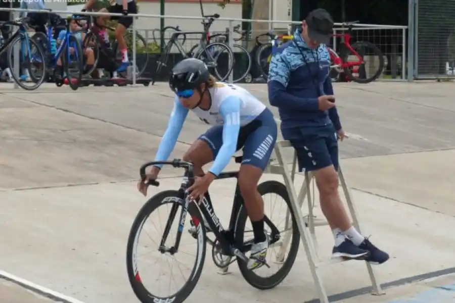 Vera y Capella viajan a Canadá con el Seleccionado