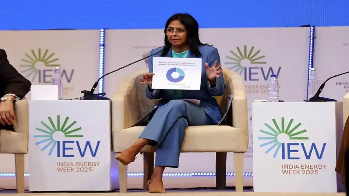 DELCY RODRÍGUEZ propone «garantizar la seguridad y el compromiso climático» en cumbre de la INDIA