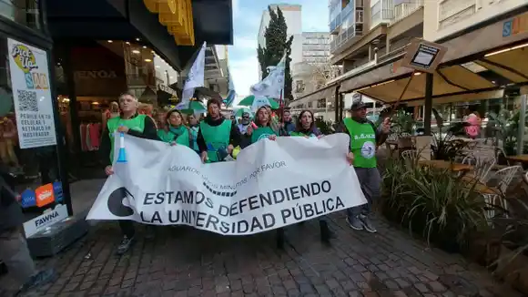 Por salarios dignos y paritarias libres, este martes no hay clases en la Universidad Nacional de Mar del Plata