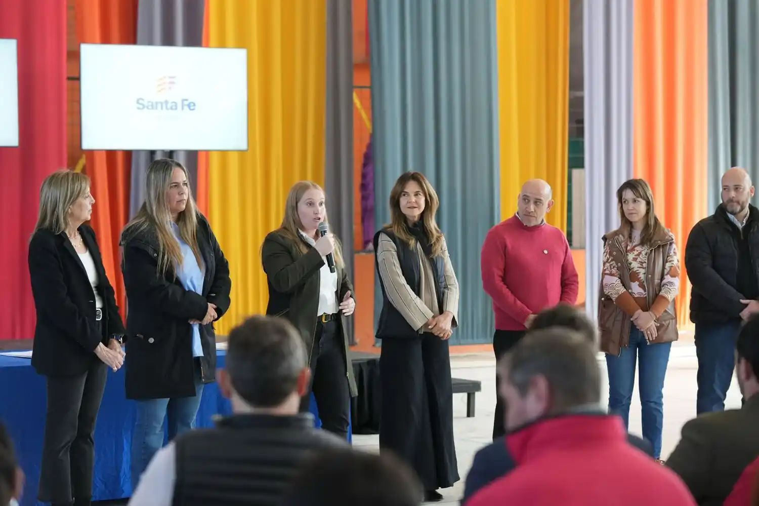 Celebración de Día de la Niñez. Provincia entregó fondos