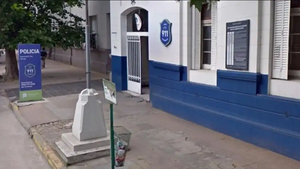 ¿Un nene de 12 años mató a cuchilladas al ex novio de su hermana?