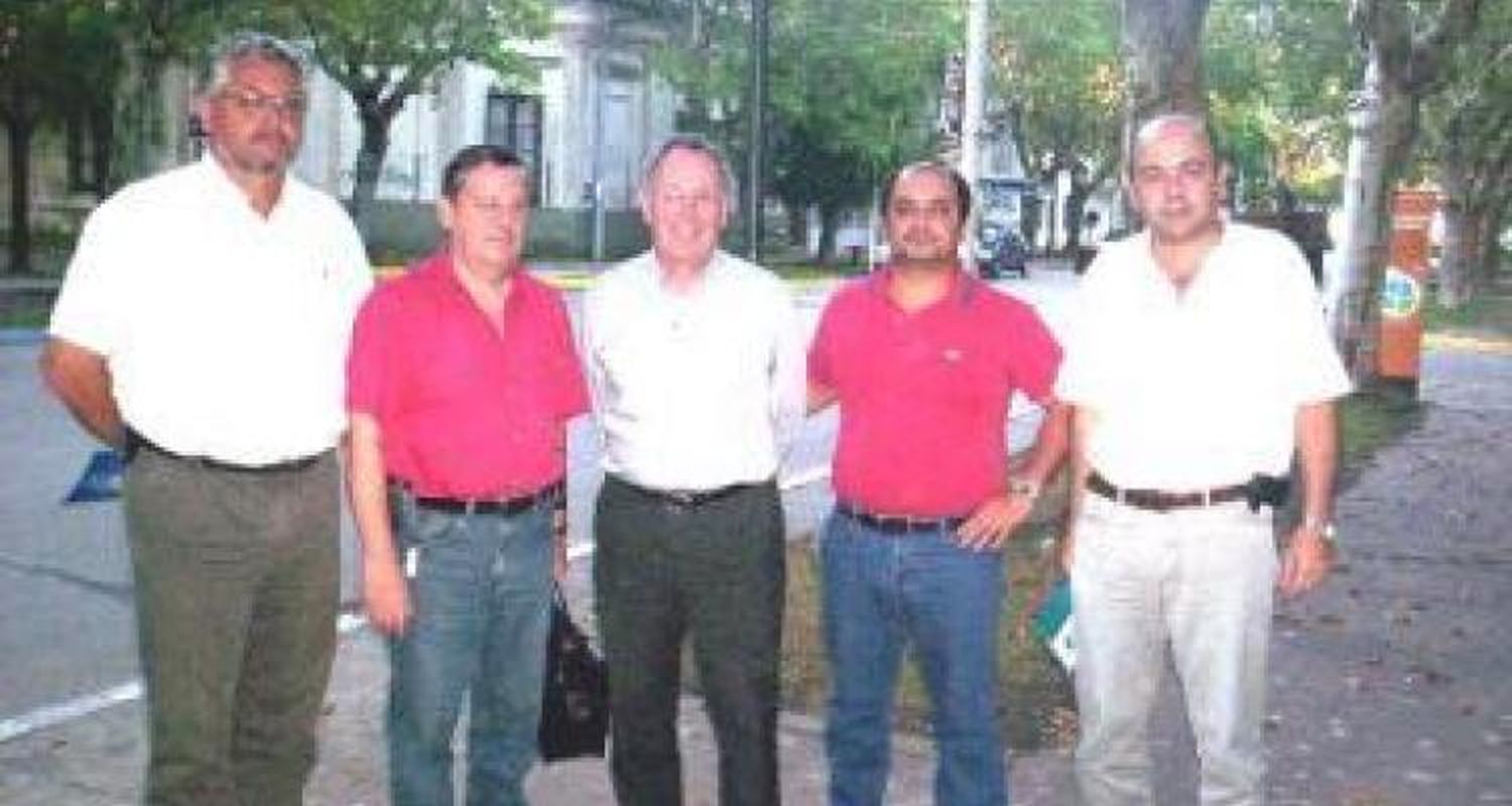 2.000.000 de dólares para un Astillero en el muelle 2