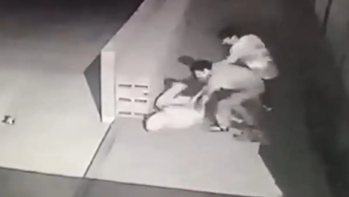 DENUNCIAN XENOFOBIA: vigilante venezolano fue golpeado casi hasta la muerte en Perú (VIDEO)