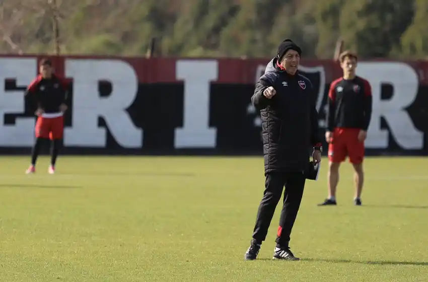 Kudelka aguarda por saber si podrá contar con Aguerre y Maxi para recibir a Unión