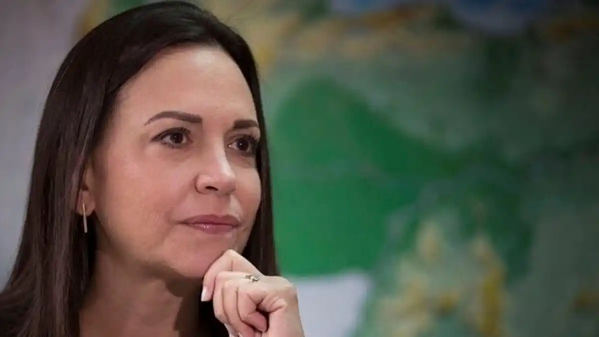 ¡SIGUE EL SAQUEO! María Corina Machado denuncia envío escondido de petróleo a Cuba