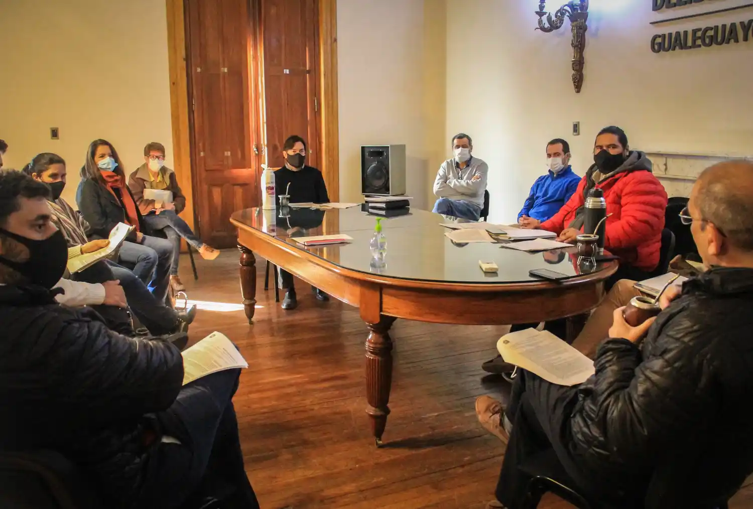 El Municipio y los concejales analizaron el proyecto de viviendas para adultos mayores