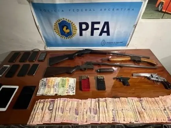 Desmantelaron una banda narco en Rosario y detuvieron a tres sospechosos.