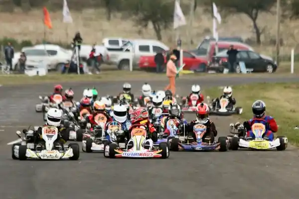 La AZKRU, en Villaguay: los ganadores categoría por categoría 