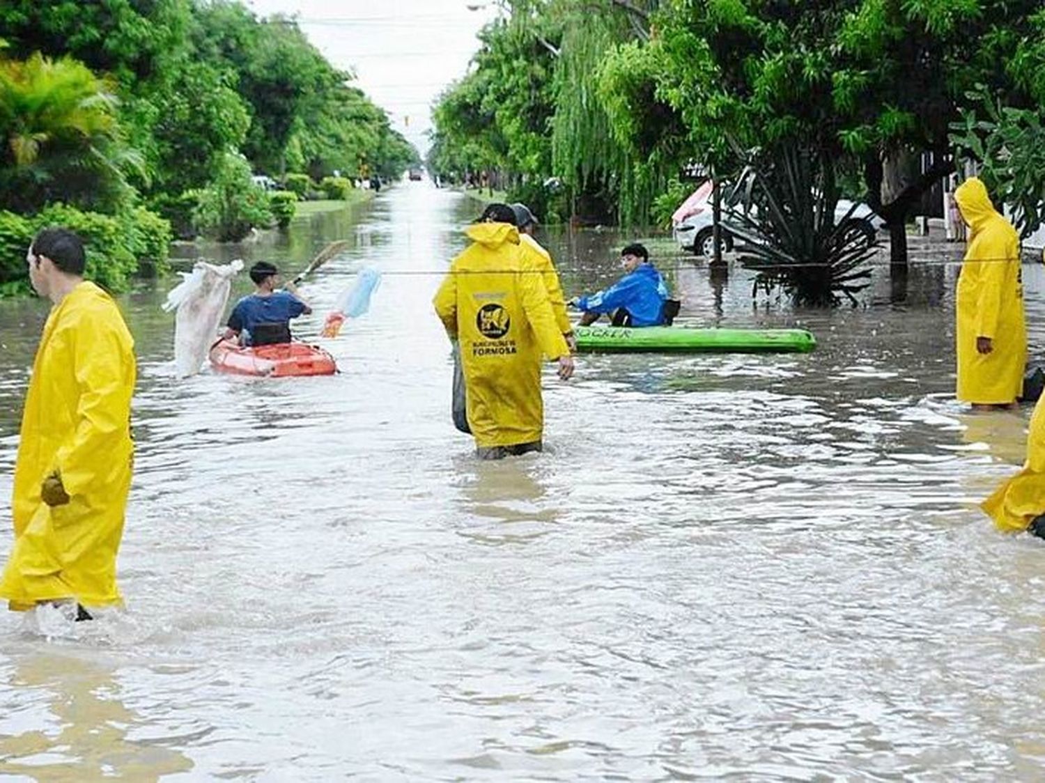 Inmediata intervención del Comando de 
Emergencia para mitigar efectos del temporal