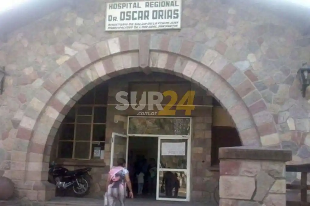 Apuñaló en el abdomen a su pareja de 16 años y se dio a la fuga