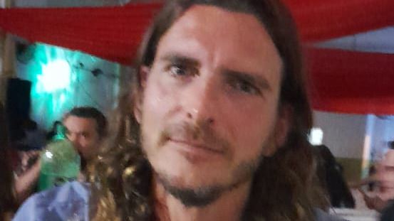 Piden colaboración para encontrar a un hombre que desapareció en una ciudad al norte de la provincia