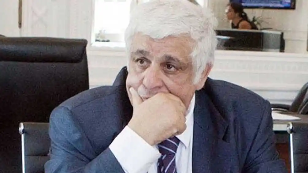 Alberto Samid: "Para terminar con las violaciones hay que abrir los prostíbulos"