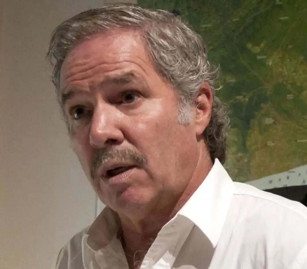 Enojado, Solá renunció desde México a su cargo de Canciller