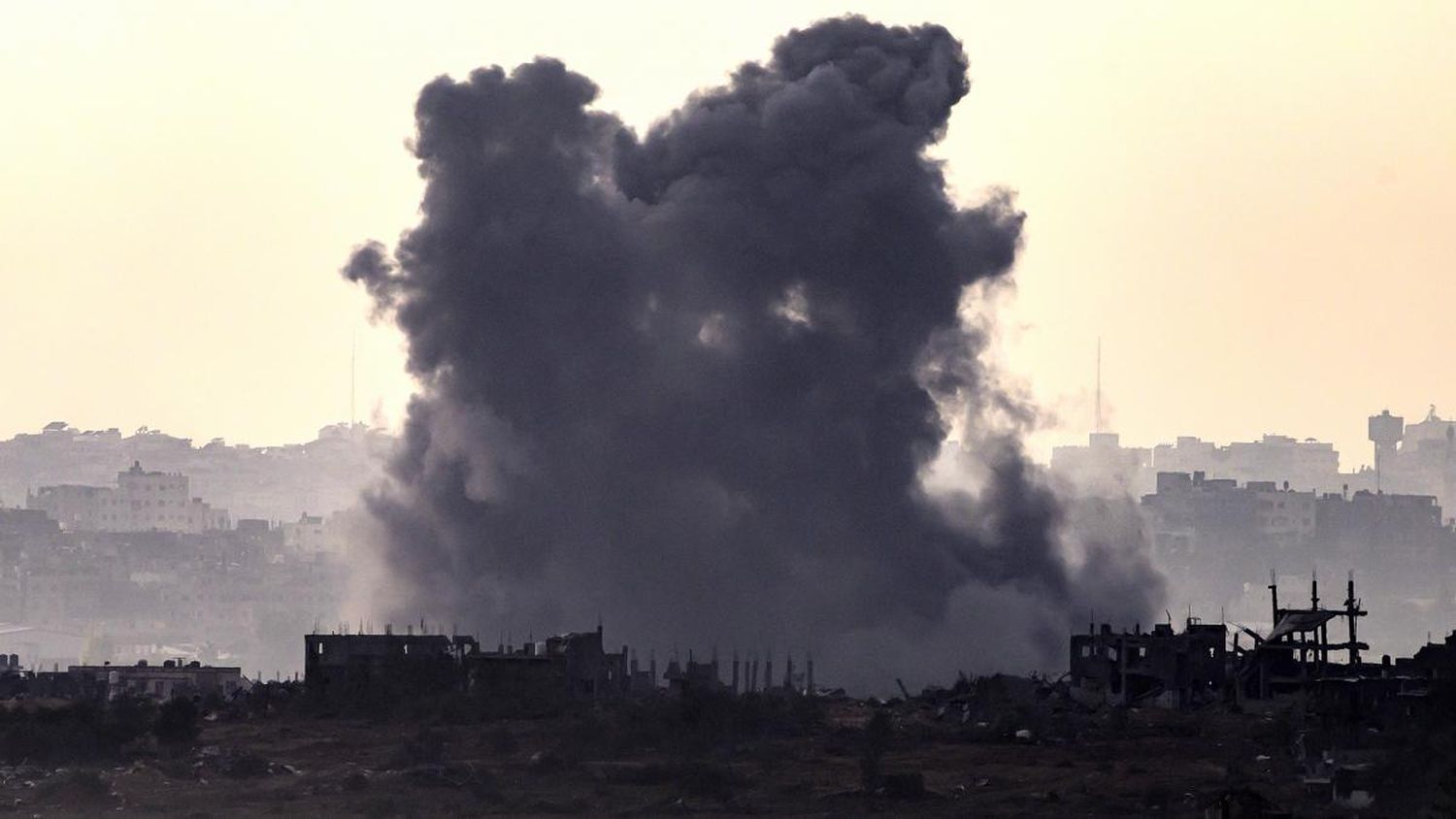 Israel y Hamas reanudaron los combates después de una semana de tregua (Foto: AFP)