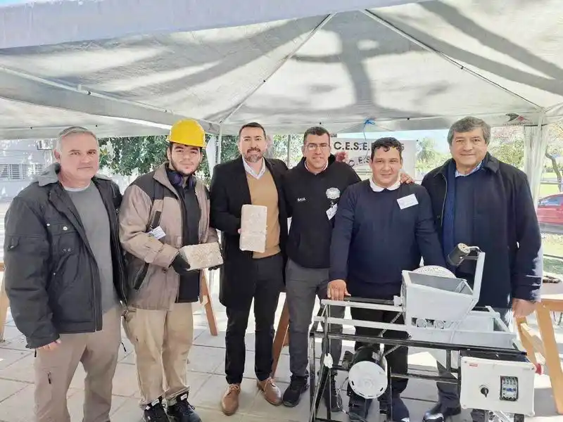 Estudiantes formoseños presentarán 
proyectos innovadores en la Expedición Polo
