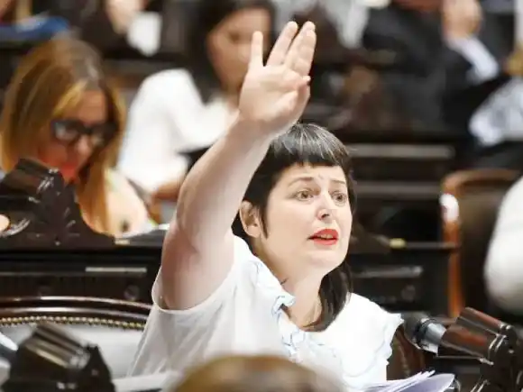 Diputados cruzan a Milei por invitar a Netanyahu: piden declararlo “persona no grata”