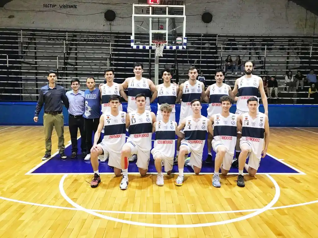 Ferrocarril juega otra vez como local