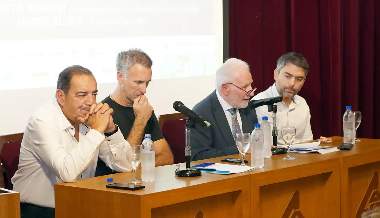 Cierre. De la jornada hicieron Buján, Irriberri y Berman