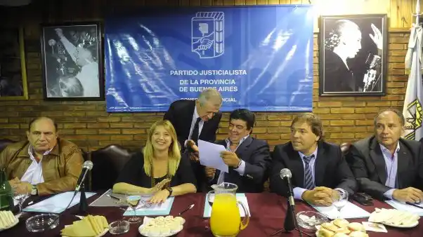 Reunión del PJ bonaerense en Los Toldos