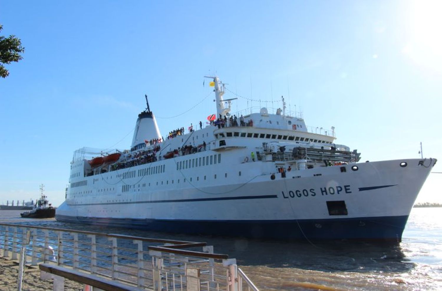 Amarró en Rosario “Logos Hope”, el buque con la librería flotante más grande del mundo