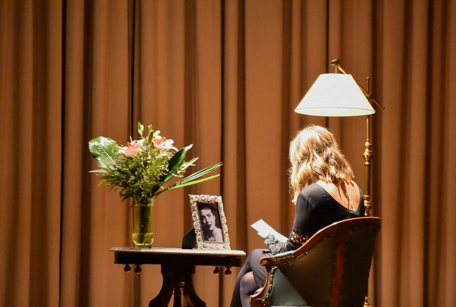 Se presenta el libro "Je Suis Mimí" en el Congreso de la Nación