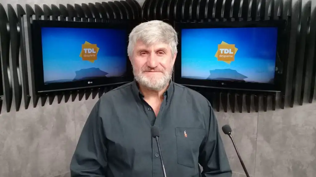 Gabriel Barletta en el desayuno de Tandil Despierta
