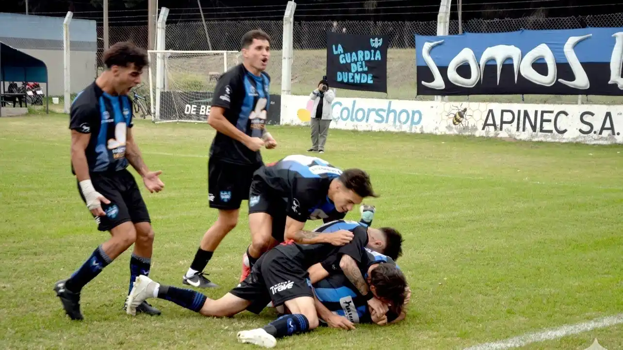 Villa del Parque gol