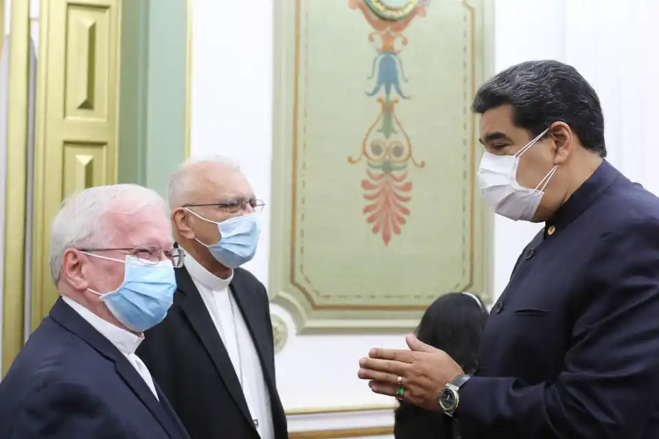 Maduro asegura que tuvo una “reunión de perdón” con Baltazar Porras y Aldo Giordano