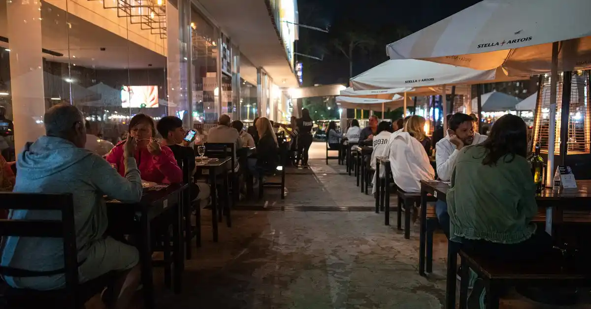 Restricciones: cómo aplicará cada distrito la circulación nocturna