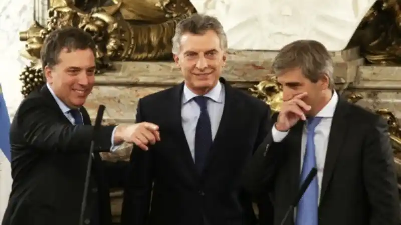 El fiscal Di Lello imputó a Macri y a varios de sus funcionarios por el acuerdo con el FMI