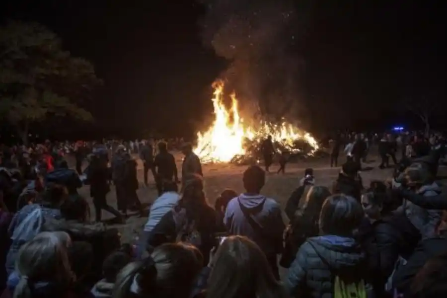 Rosario invita a la tradicional fogata de San Pedro y San Pablo