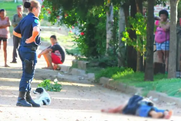 Un joven de 25 años fue asesinado de un puntazo en el tórax en Federación