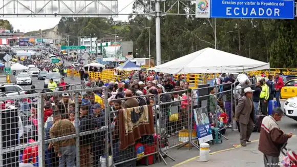 Así es el paso a paso para que 500 mil migrantes venezolanos se regularicen en Ecuador