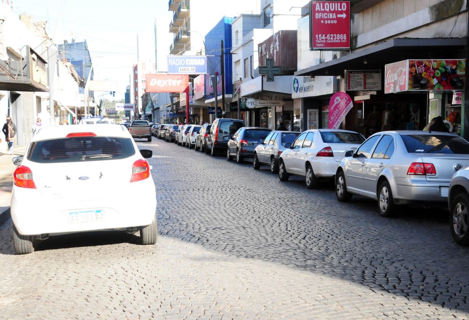 Para ordenar el tránsito en el centro, el lunes vuelve a regir el estacionamiento medido