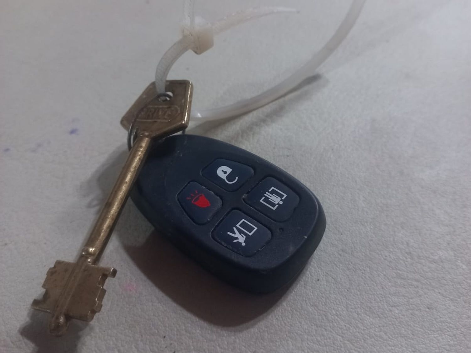 Llaves encontradas en inmediaciones de El Fortín