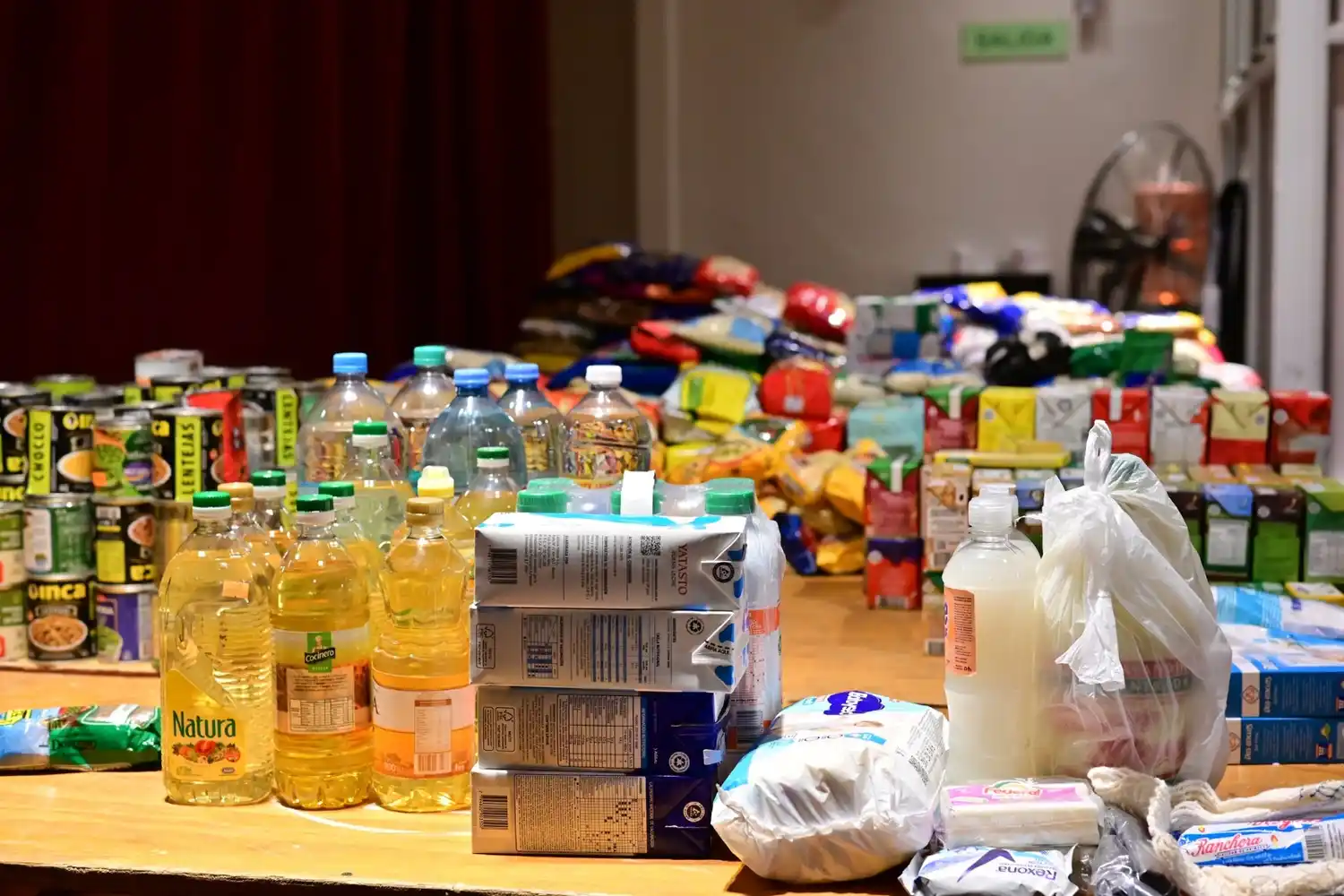 Ocho municipios lanzaron campañas para ayudar a Bahía Blanca