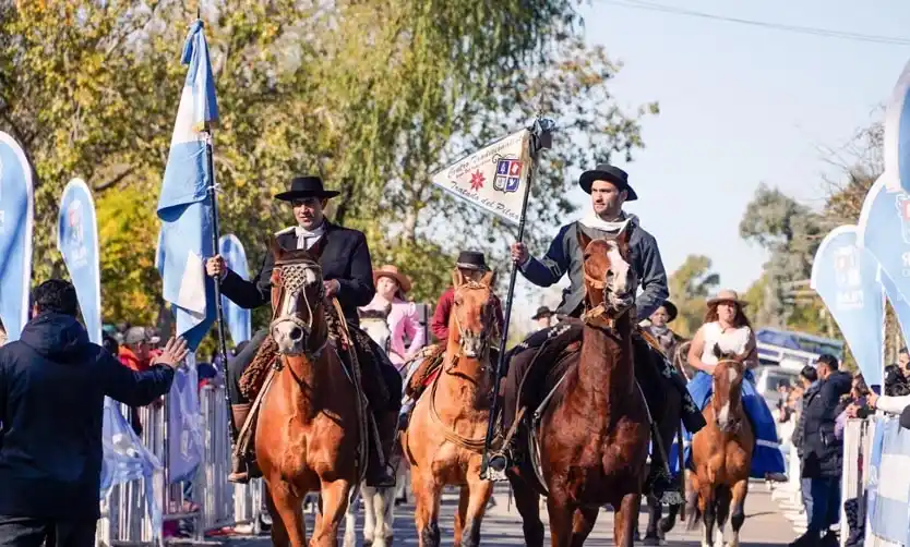 Con cultura y tradición la comunidad de Fátima celebró las Patronales