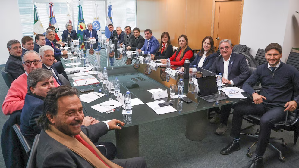 ATN y Combustibles: los gobernadores mantienen la presión en el Congreso pese al rechazo del Gobierno