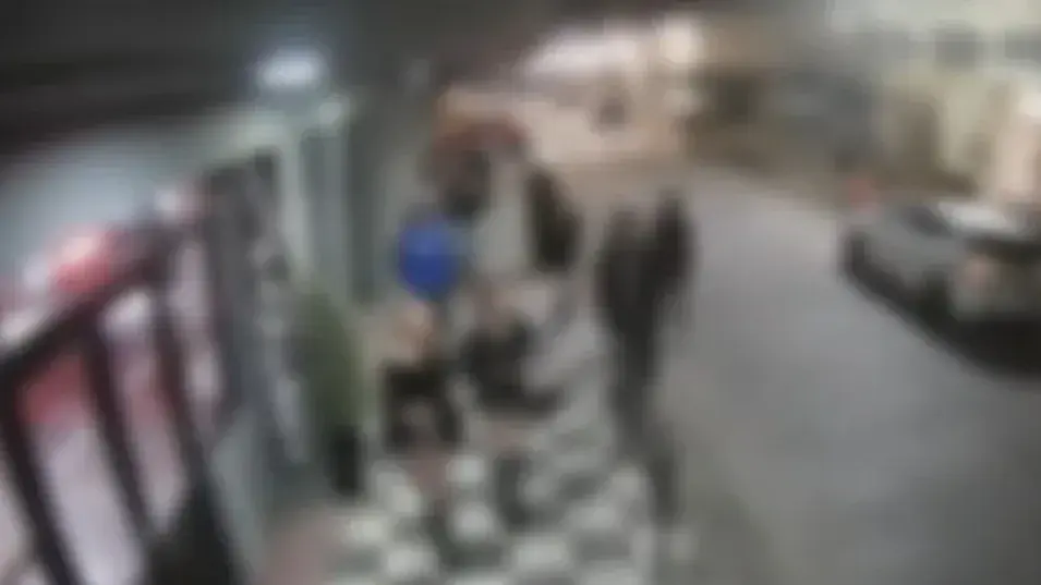 Los hechos ocurridos en la madrugada del domingo 30 de agosto provocó la reacción de los lectores, quienes repudiaron la actitud de los agresores.