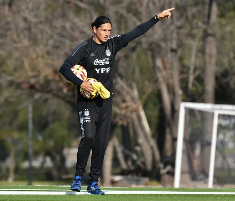 Portanova convocó jugadoras del ámbito local para el seleccionado