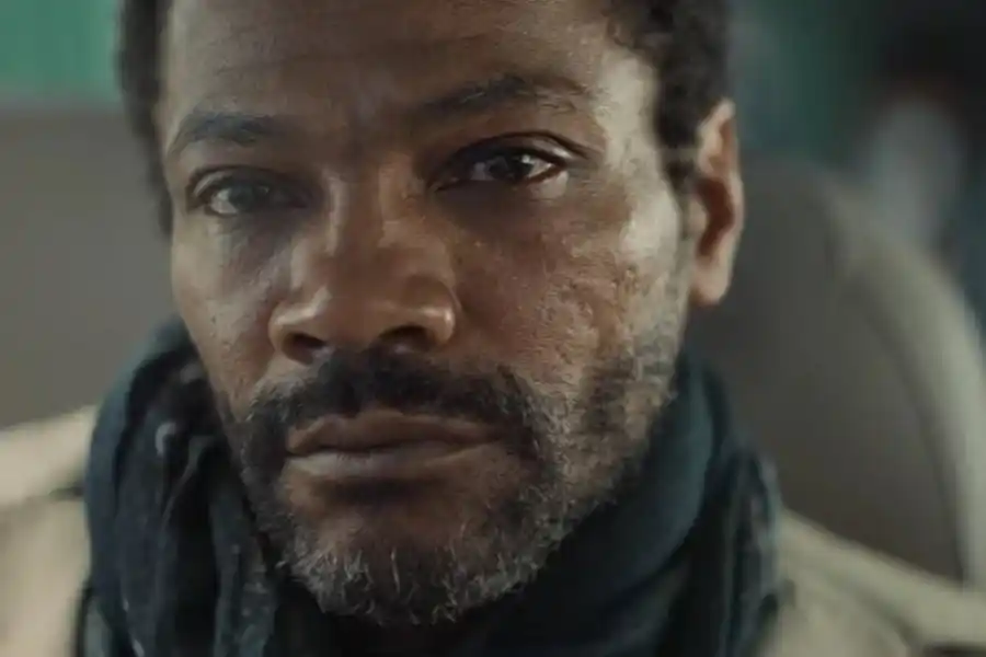 Murió el actor francés Adama Niane, que trabajó en la serie "Lupin"