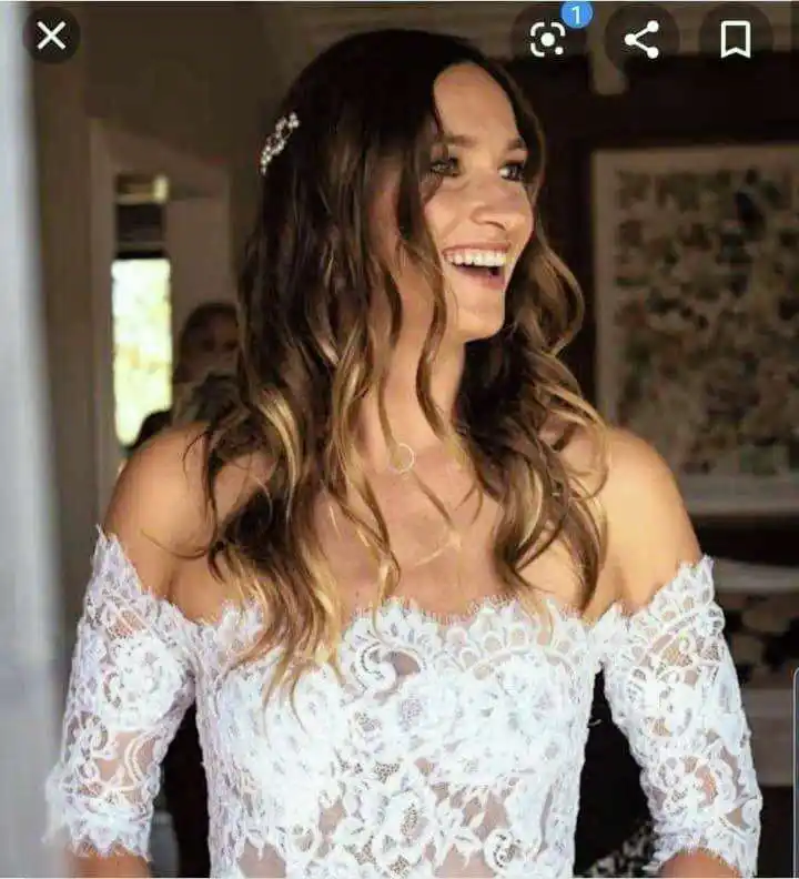 Una maestra tuvo sexo con cinco alumnos de una escuela de élite