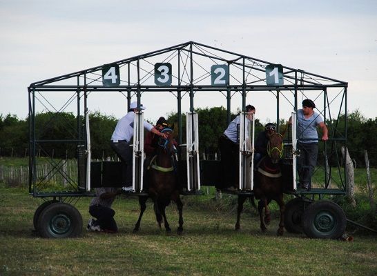 “Atom” se adjudicó el Clásico San Miguel  