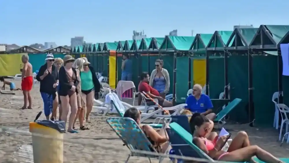 Prohibición de fumar en las playas de Mar del Plata.