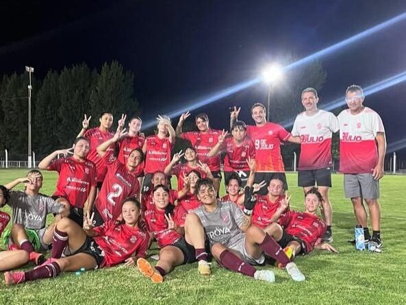 Las Leonas Julienses le ganaron 2 a 1 a Libertad de San Jerónimo Norte. Foto: Prensa 9 de Julio