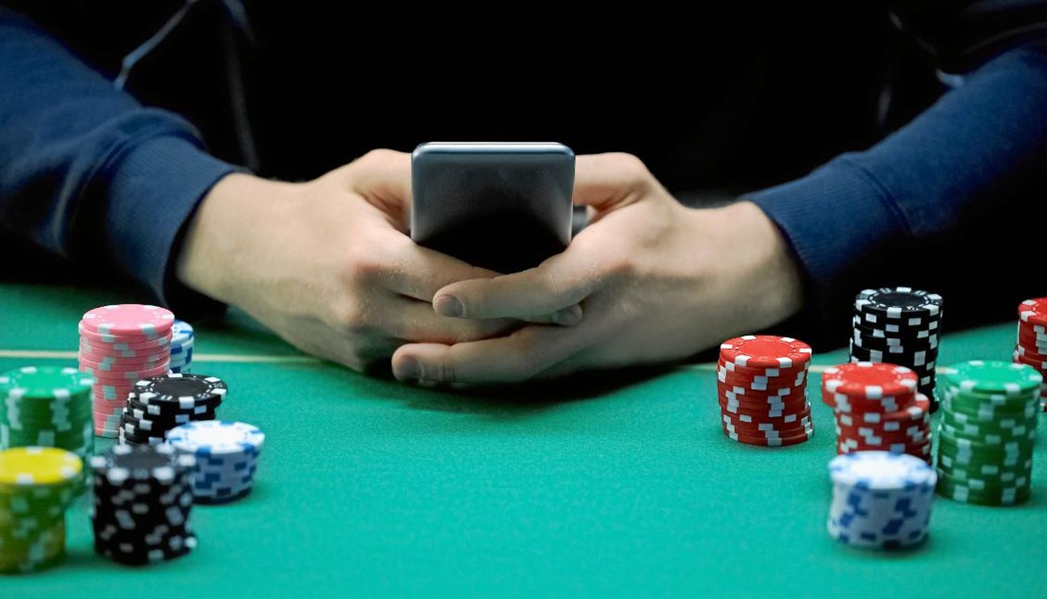 Denuncian a 90 sitios virtuales bonaerenses por juego ilegal en Provincia